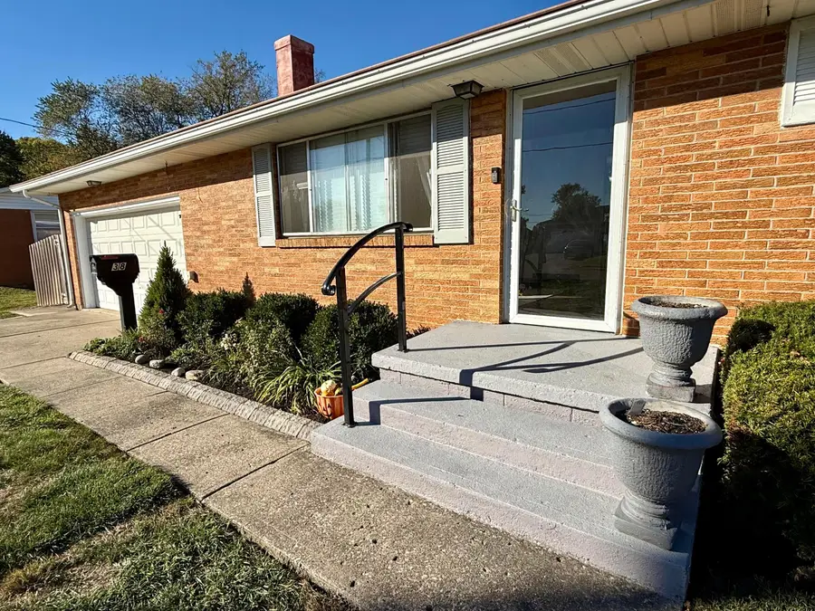 38 Carey Lane, Heath, OH 43056 - Image #2