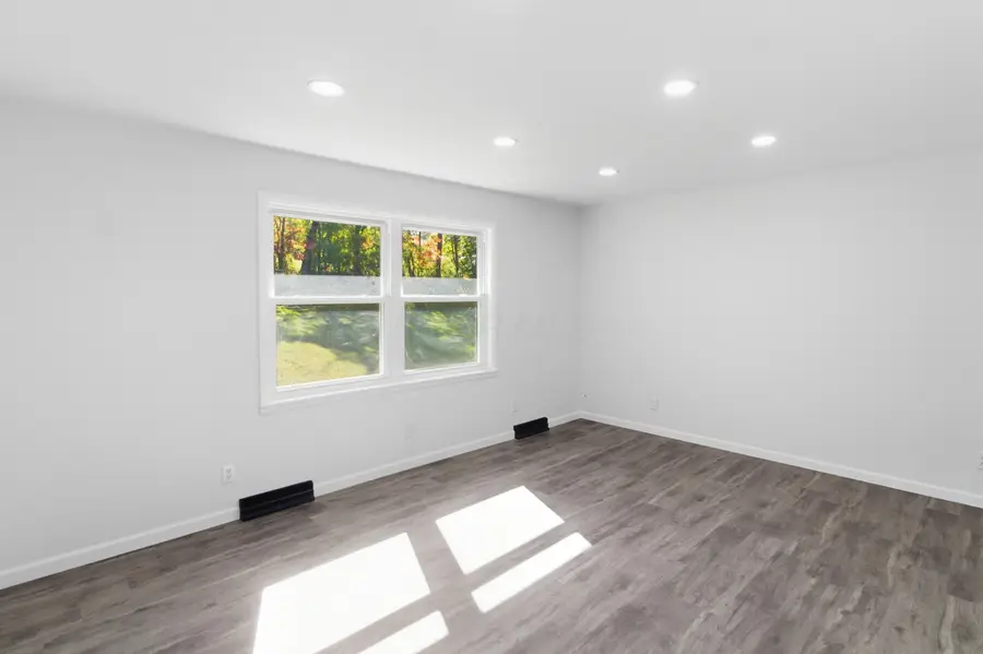 12491 Lesley Road Se, Heath, OH 43056 - Image #3