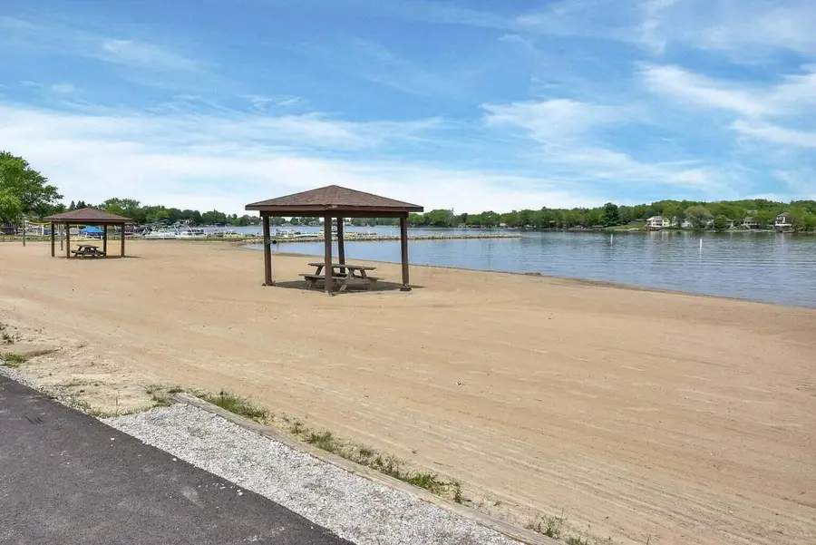 2460 Cherokee Drive, London, OH 43140 - Image #3