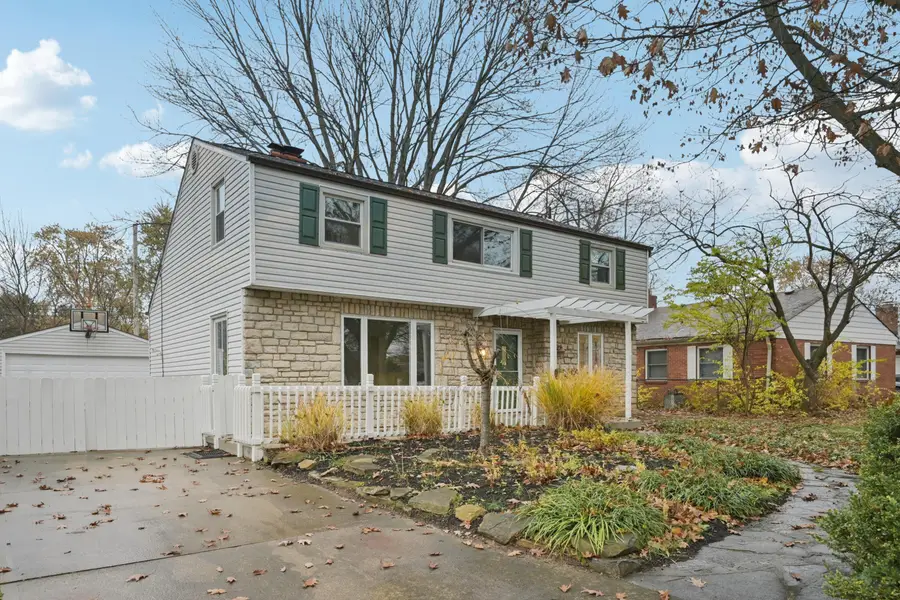 218 Darbyhurst Road, Columbus, OH 43228 - Image #3