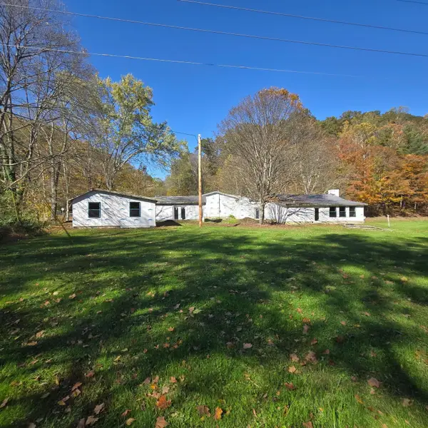 21970 State Route 664, South Bloomingville, OH 43152