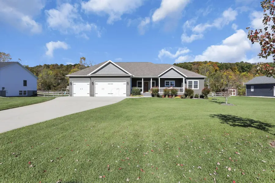 714 Colby Way Ne, Newark, OH 43055 - Image #2