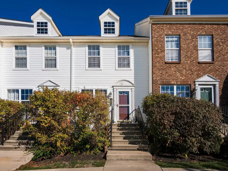 1024 Hartford Village Boulevard, Columbus, OH 43228 - Image #2