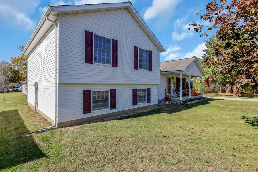 255 Kennedy Drive, New Lexington, OH 43764 - Image #2