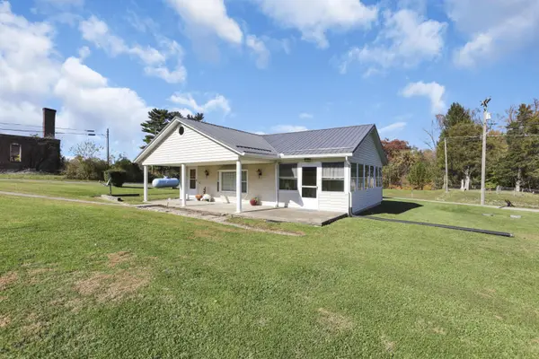 5631 Marietta Road Se, New Lexington, OH 43764