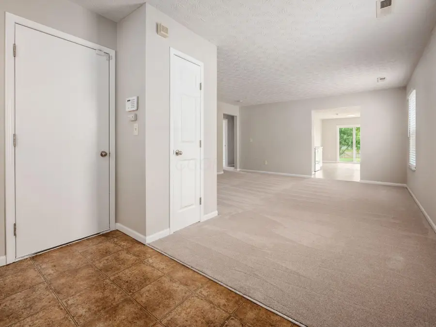 2652 Tealwater Trail Drive, Columbus, OH 43207 - Image #2