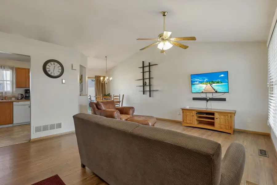 412 Hunters Court, Newark, OH 43055 - Image #3