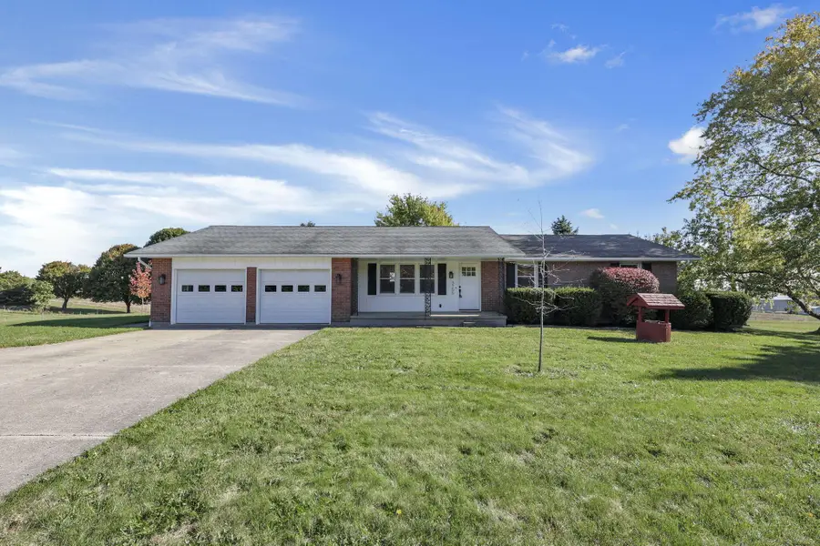 3755 Hawk Road, Mechanicsburg, OH 43044 - Image #2