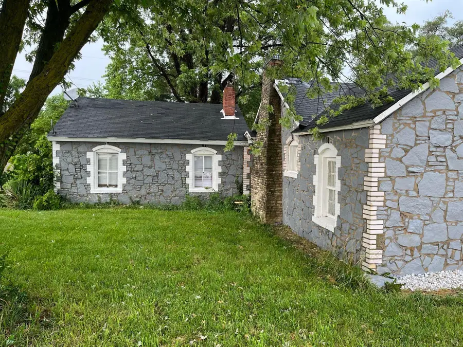 Address Withheld By Seller, New Holland, OH 43145 - Image #3