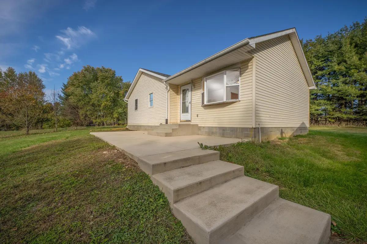 19579 New Gambier Road, Gambier, OH 43022 - Image #1