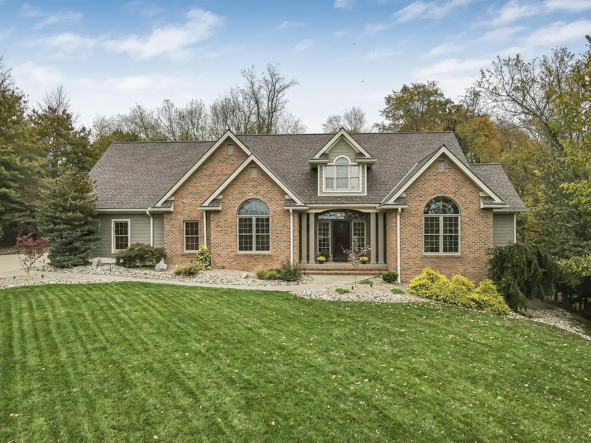 485 Ash Circle, New Concord, OH 43762 - Image #1