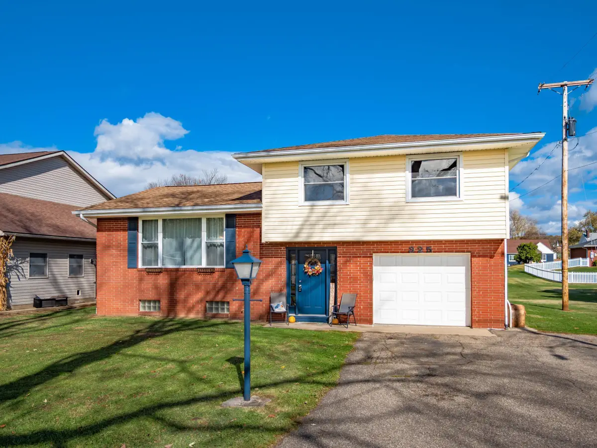 325 North Street, Duncan Falls, OH 43734 - Image #1