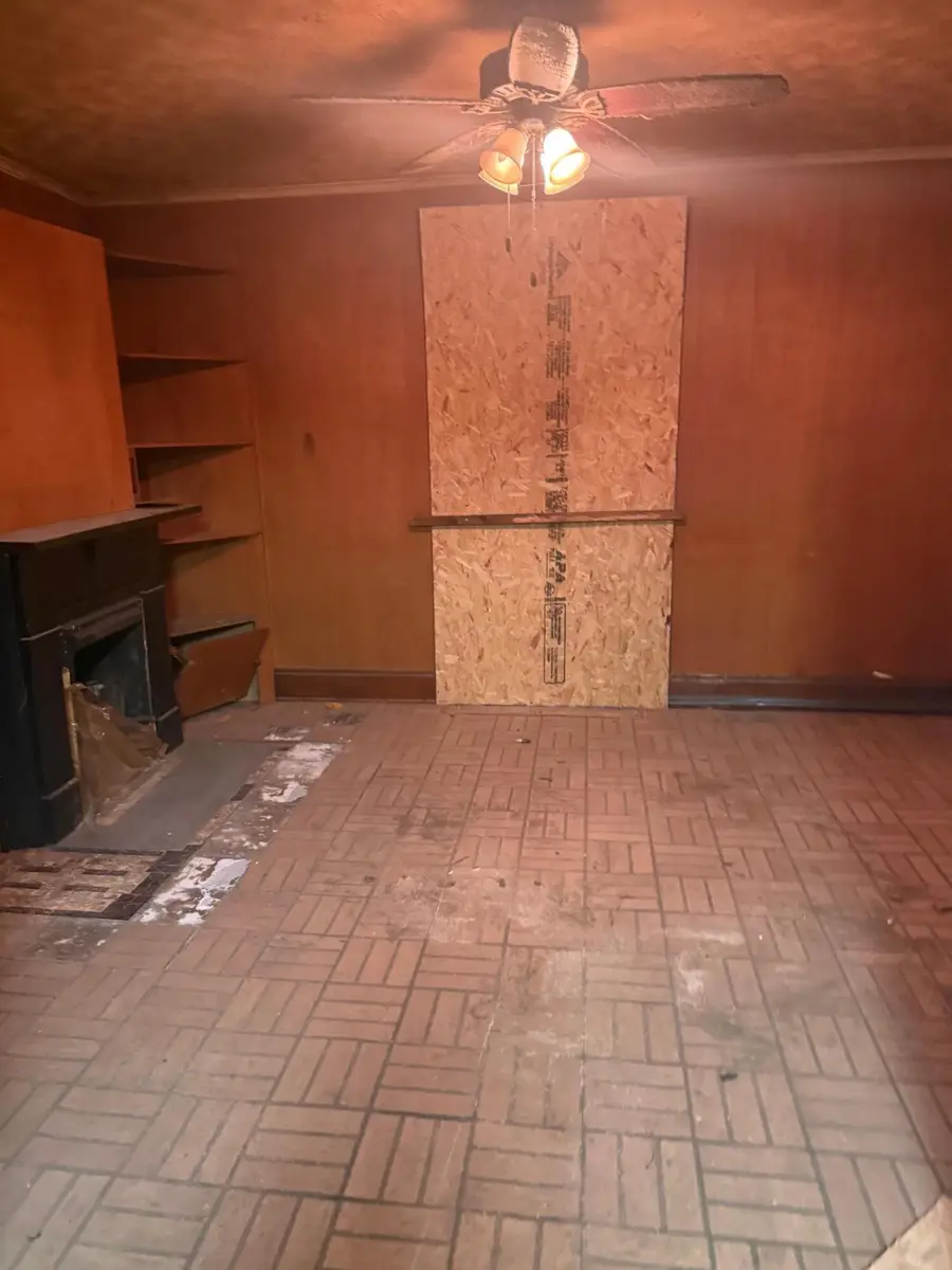 1853 E Lakeview Avenue, Columbus, OH 43224 - Image #2