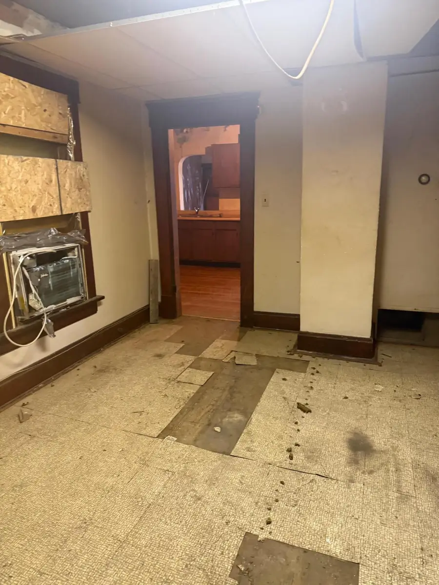 1853 E Lakeview Avenue, Columbus, OH 43224 - Image #3