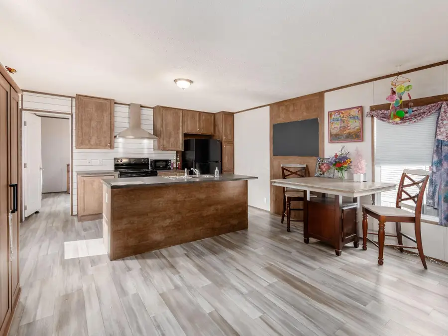 11 Oak Glen Drive, Delaware, OH 43015 - Image #3