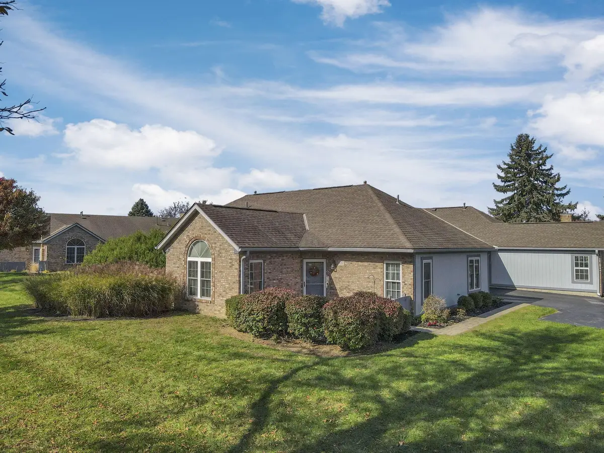 3757 Mill Stream Drive, Hilliard, OH 43026 - Image #1