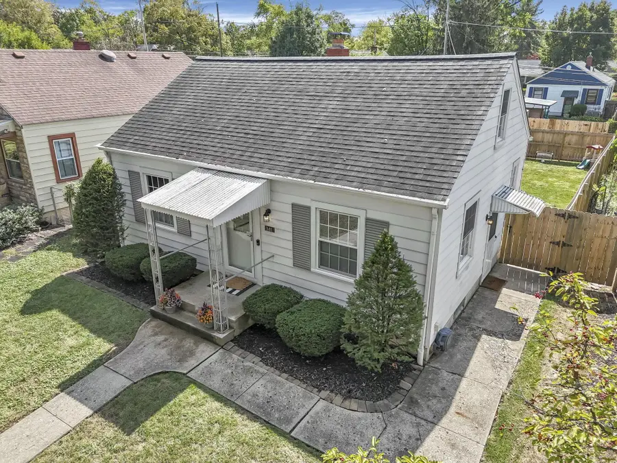381 E Jeffrey Place, Columbus, OH 43214 - Image #3