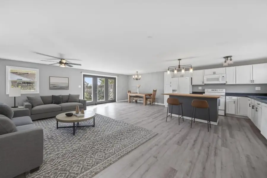 1818 Lucks Road, Reynoldsburg, OH 43068 - Image #2