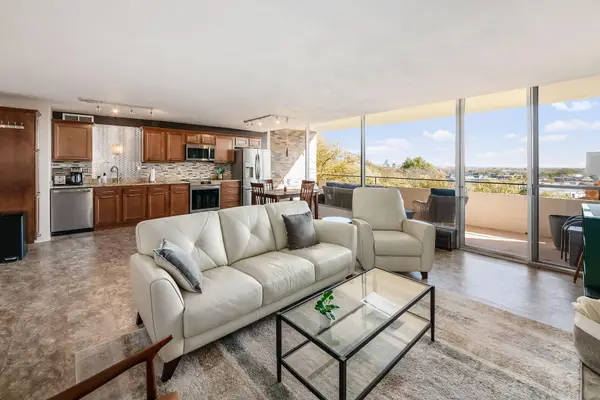 1000 Urlin Avenue, Columbus, OH 43212