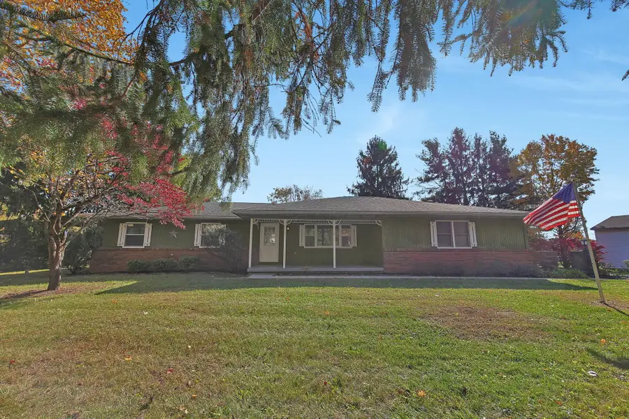 94 Glenn Drive Sw, Pataskala, OH 43062 - Image #2