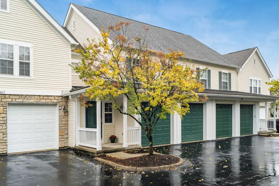 365 Sycamore Woods Lane, Columbus, OH 43230 - Image #2