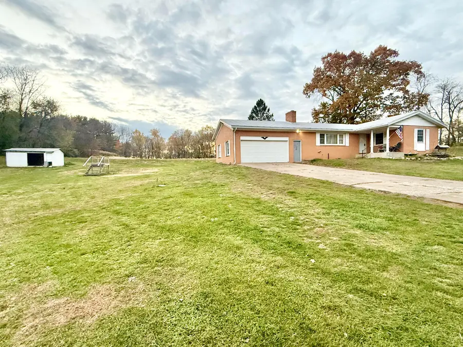 17597 Spillway Drive, Fredericktown, OH 43019 - Image #2