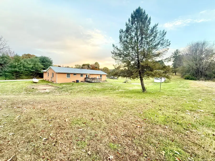 17597 Spillway Drive, Fredericktown, OH 43019 - Image #3