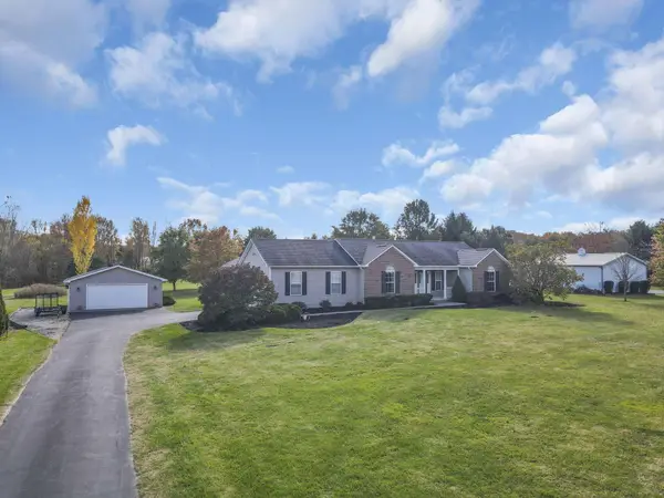 7017 Hollow Road Sw, Pataskala, OH 43062