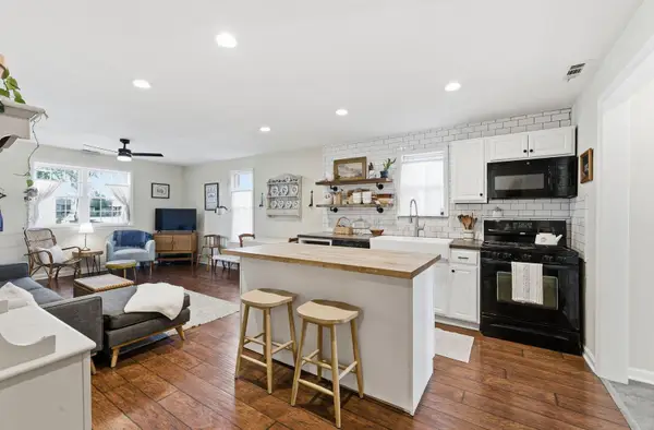 28 Chestnut Street, Delaware, OH 43015