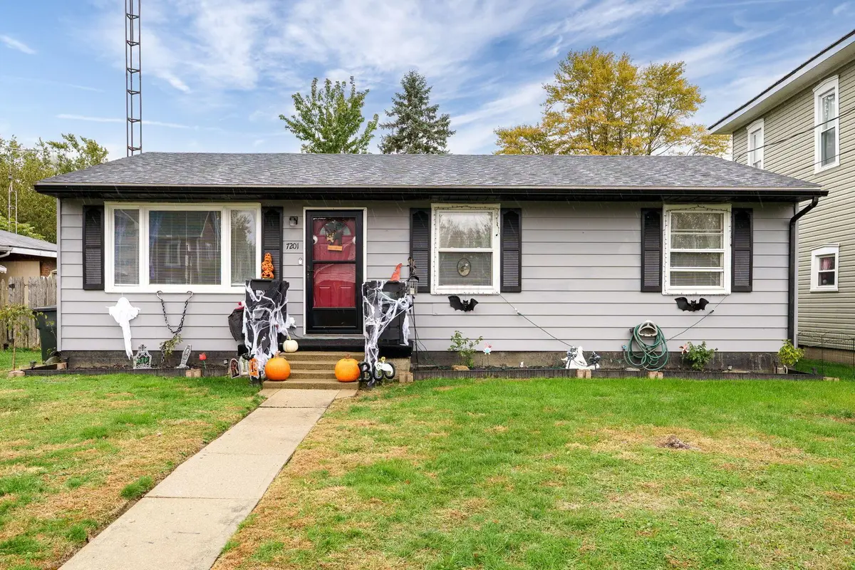 7201 Cleveland, South Solon, OH 43153 - Image #1