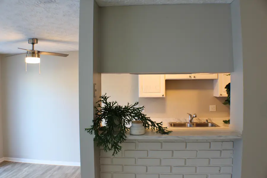 2472 Nassau Drive, Columbus, OH 43232 - Image #3