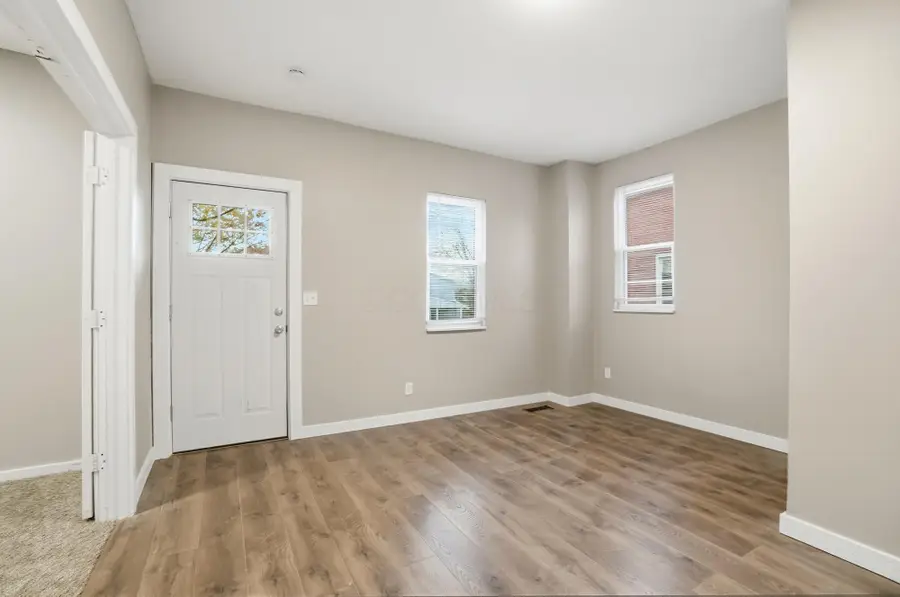 160 E Race Street, Mechanicsburg, OH 43044 - Image #3