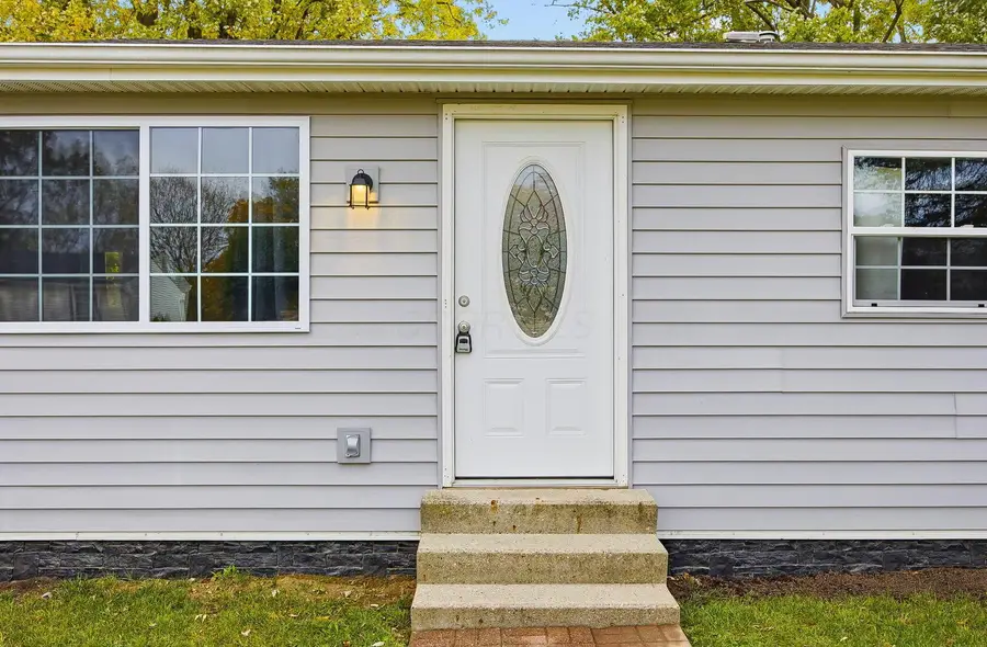 1830 Winding Hollow Drive, Columbus, OH 43223 - Image #2