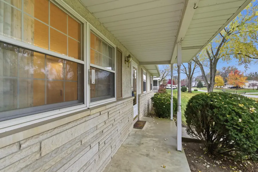5157 Bixford Avenue, Canal Winchester, OH 43110 - Image #3