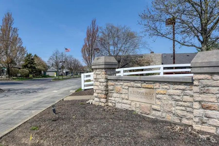 4079 Blendon Point Drive, Columbus, OH 43230 - Image #3