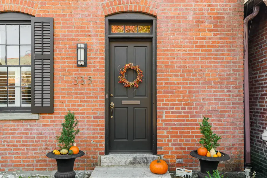 335 E Beck Street, Columbus, OH 43206 - Image #2