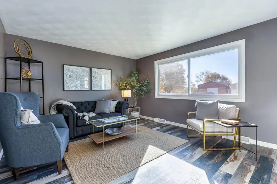 102 Dorothy Lane, New Vienna, OH 45159 - Image #3