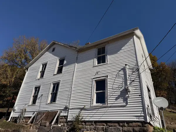 43038 Sr 124, Pomeroy, OH 45769