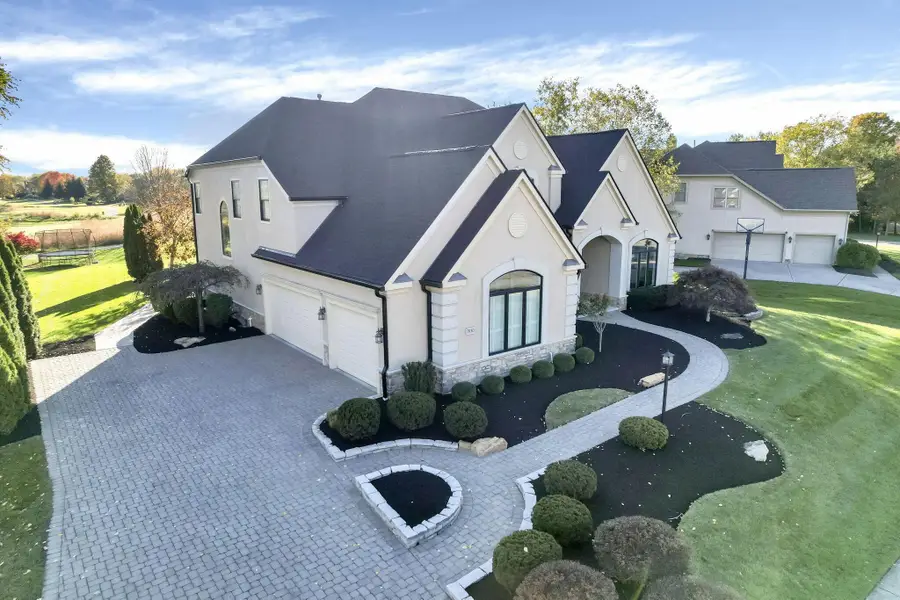 7930 Thornbush Drive, Westerville, OH 43082 - Image #3