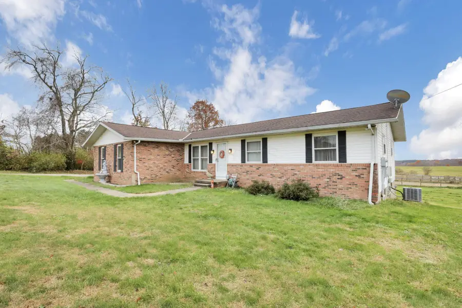 3620 Old Wheeling Road, Zanesville, OH 43701 - Image #2