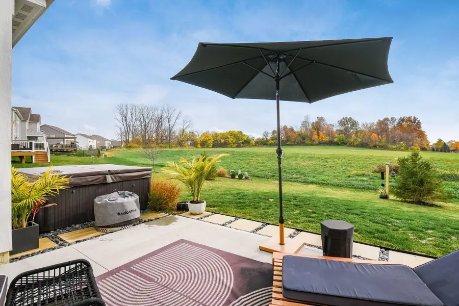 579 Courtright Drive E, Pickerington, OH 43147 - Image #2