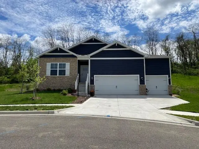 140 Oak Valley Court, Newark, OH 43055 - Image #1