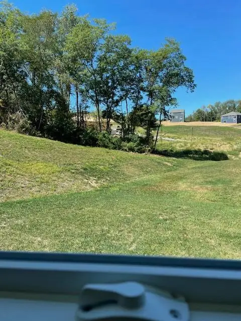 140 Oak Valley Court, Newark, OH 43055 - Image #2