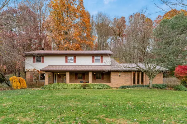 11 Hillandale Drive, Newark, OH 43055