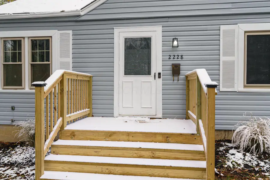 2228 Holt Avenue, Columbus, OH 43219 - Image #3
