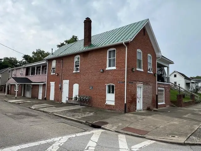 1002 S Court Street, Circleville, OH 43113 - Image #1