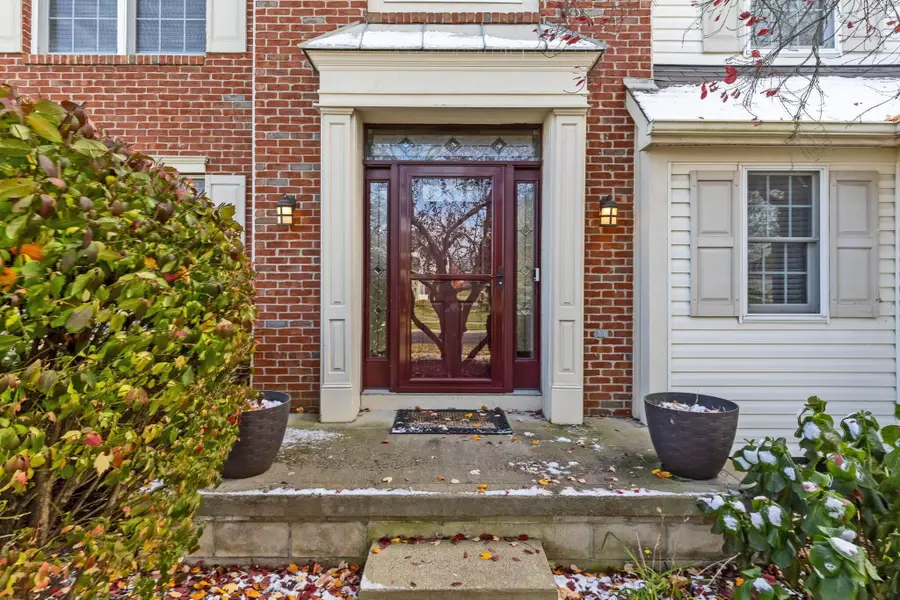 2832 Griffin Drive, Lewis Center, OH 43035 - Image #2