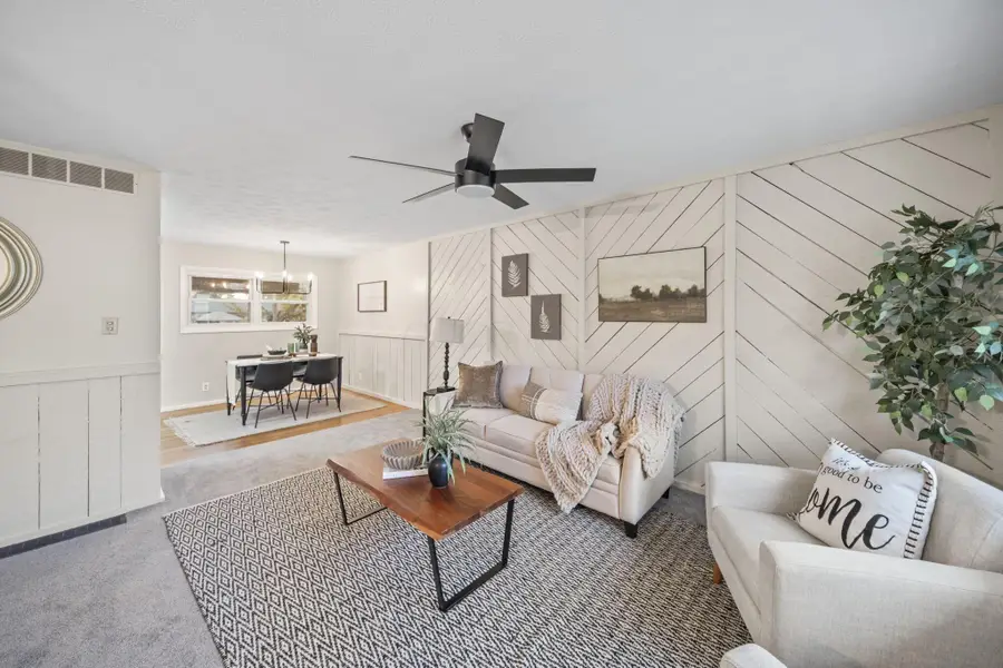 1047 Mulberry Road, Circleville, OH 43113 - Image #2