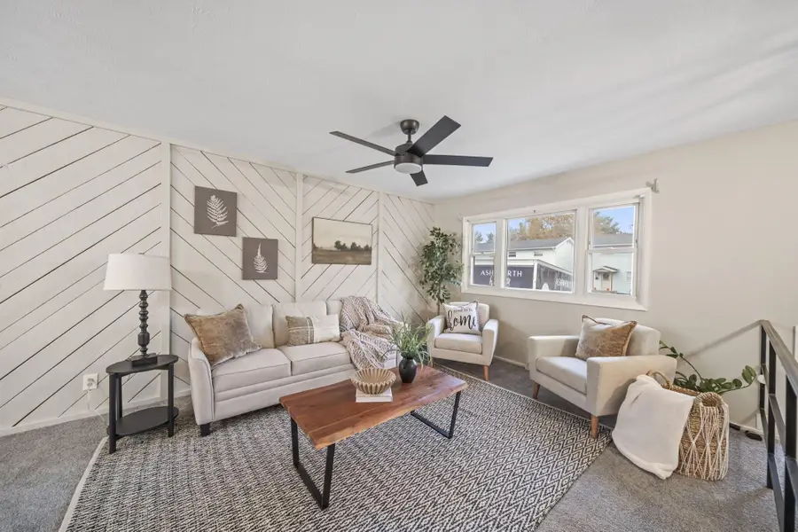 1047 Mulberry Road, Circleville, OH 43113 - Image #3