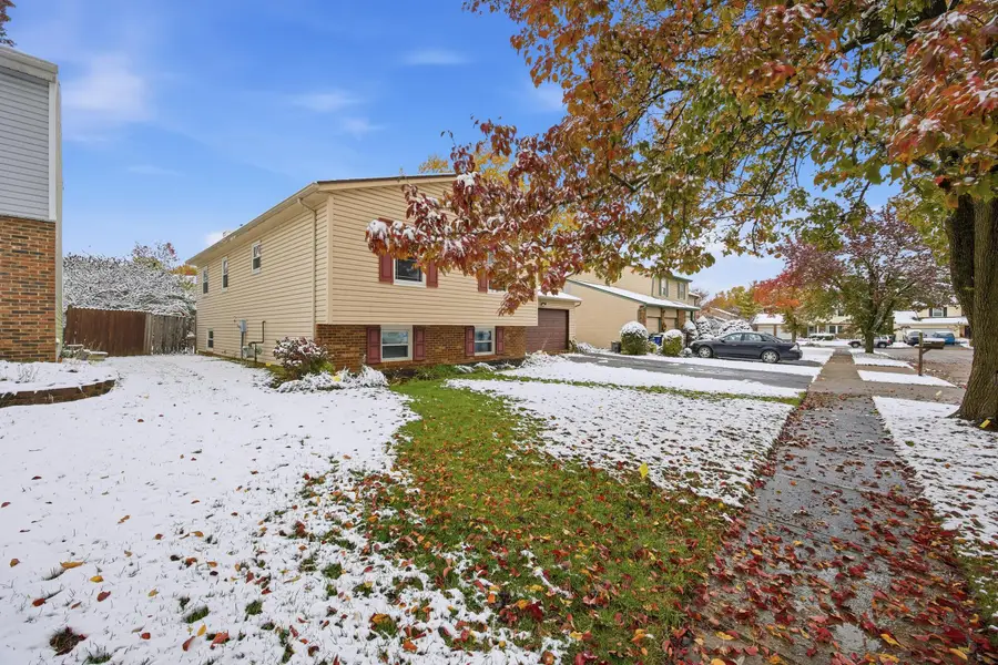 2051 Tuckaway Court, Columbus, OH 43228 - Image #2